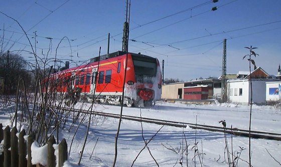 Zug im Bahnhof Starnberg